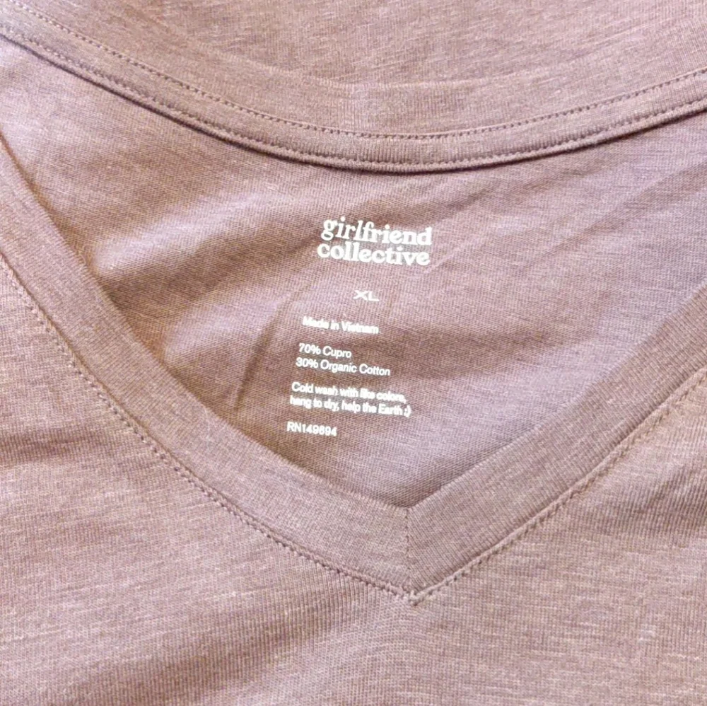 Girlfriend Collective Eva Cupro Cotton Cropped V-Neck Cocoon X-Large - Picture 3 of 4